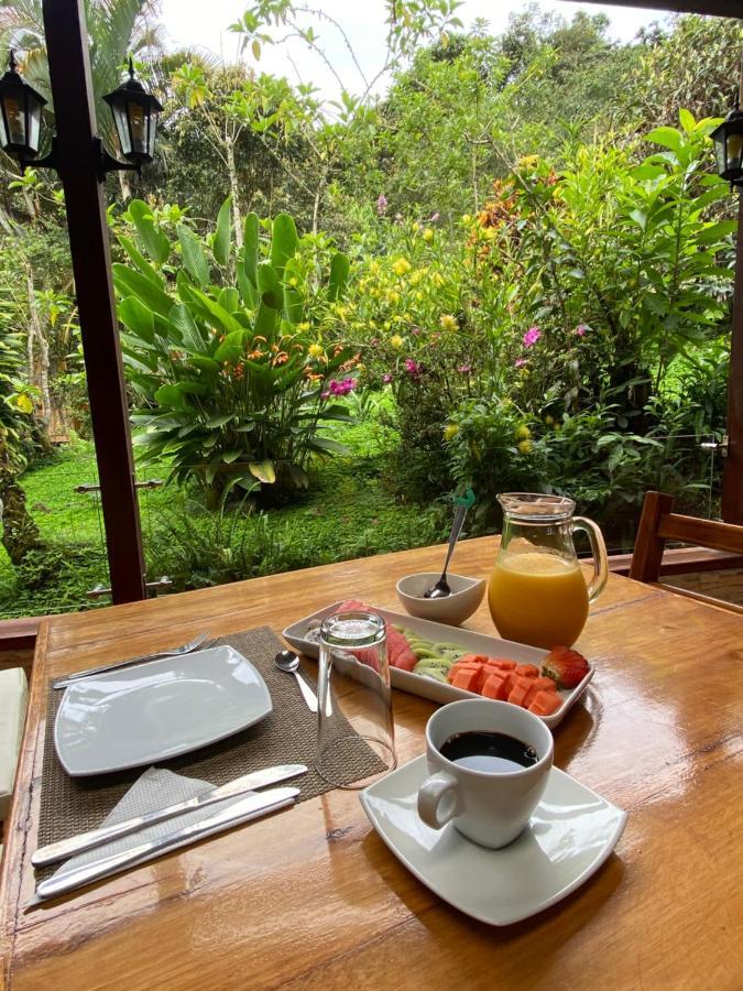 Piripe Wellness Lodge Pacto エクステリア 写真